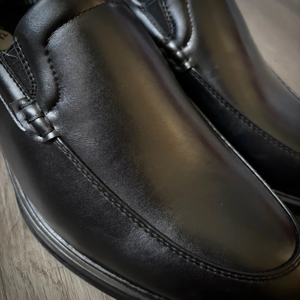 NEW Perry Ellis Konrad Plain Toe Loafer